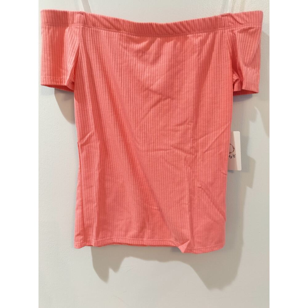 Trendy JS Coral Ribbed Off Shoulder Top Women’s M Stretch Crop NWT